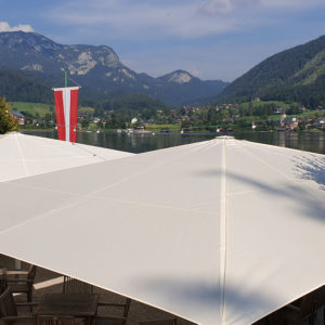 Sonnenschirm Referenzbild - schattenmeitser-schirme.at