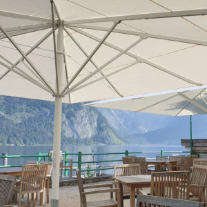 Sonnenschirm Referenzbild - schattenmeitser-schirme.at